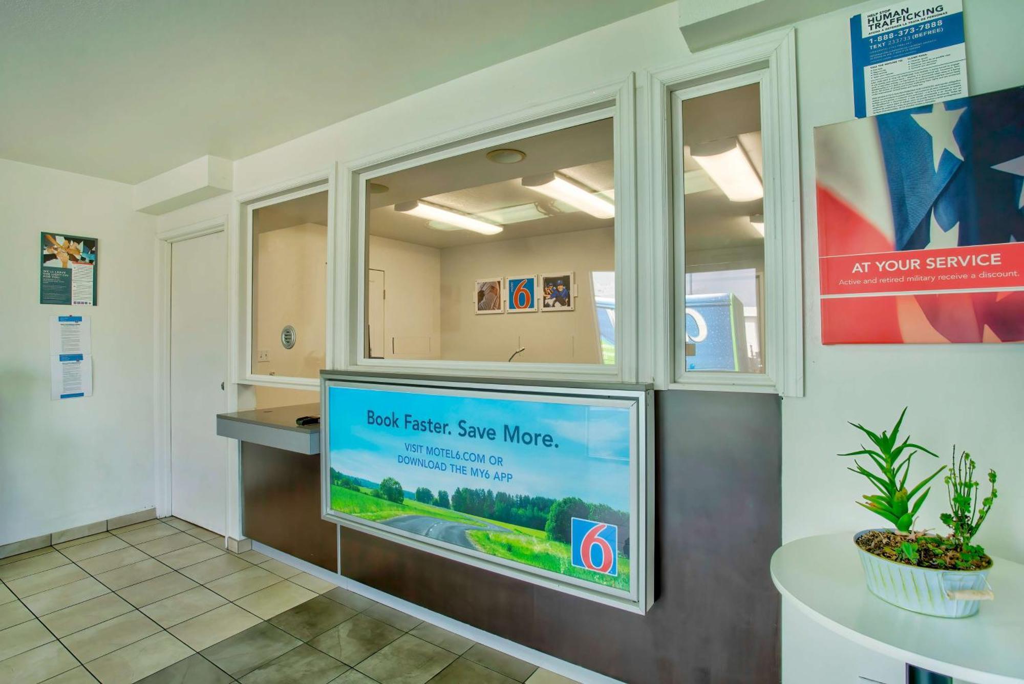 Motel 6-Richland, Wa - Kennewick Bagian luar foto